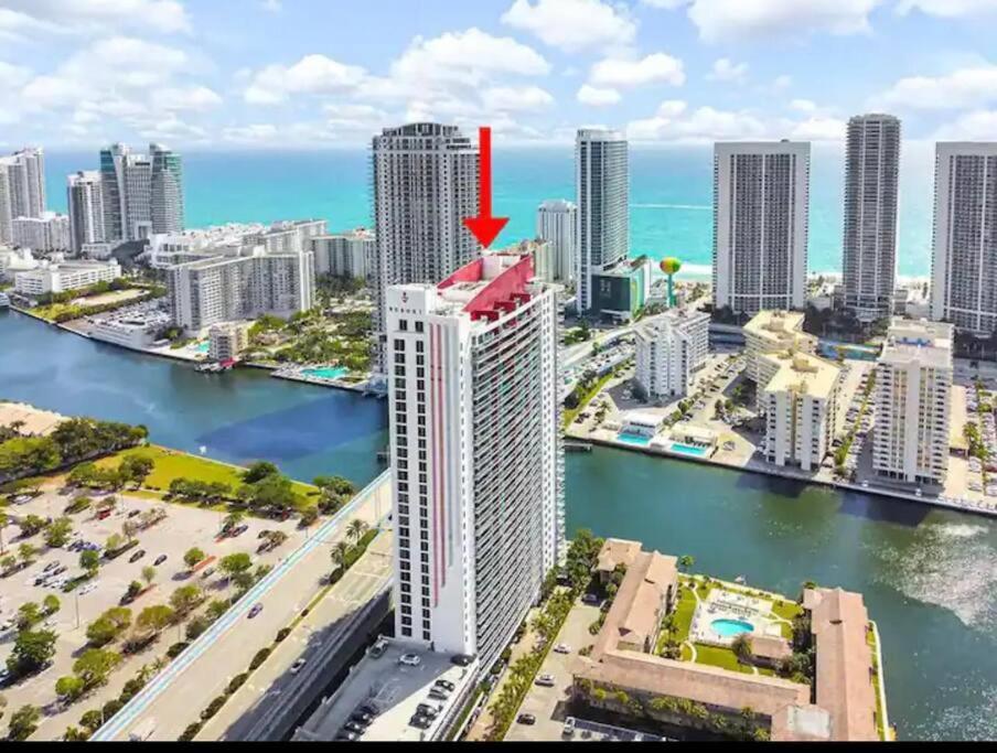 Ocean Views - Pool & Gym - Pet Friendly - Close To Beach Hallandale Beach Ngoại thất bức ảnh