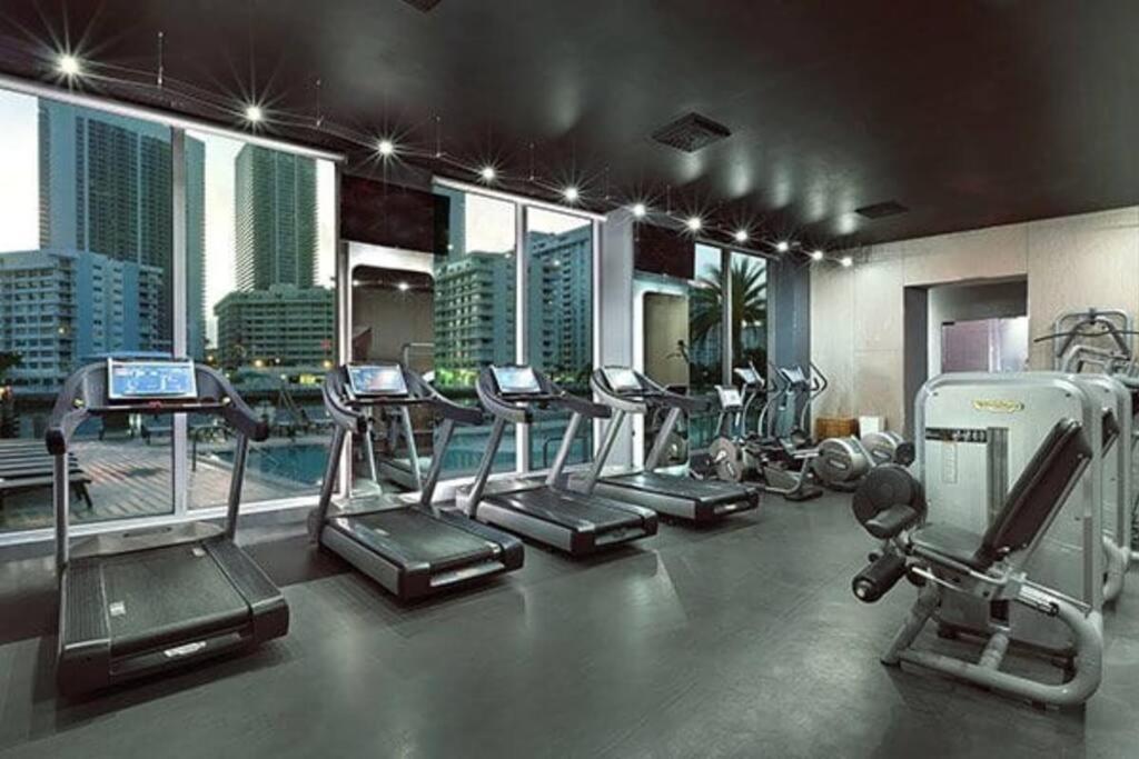 Ocean Views - Pool & Gym - Pet Friendly - Close To Beach Hallandale Beach Ngoại thất bức ảnh