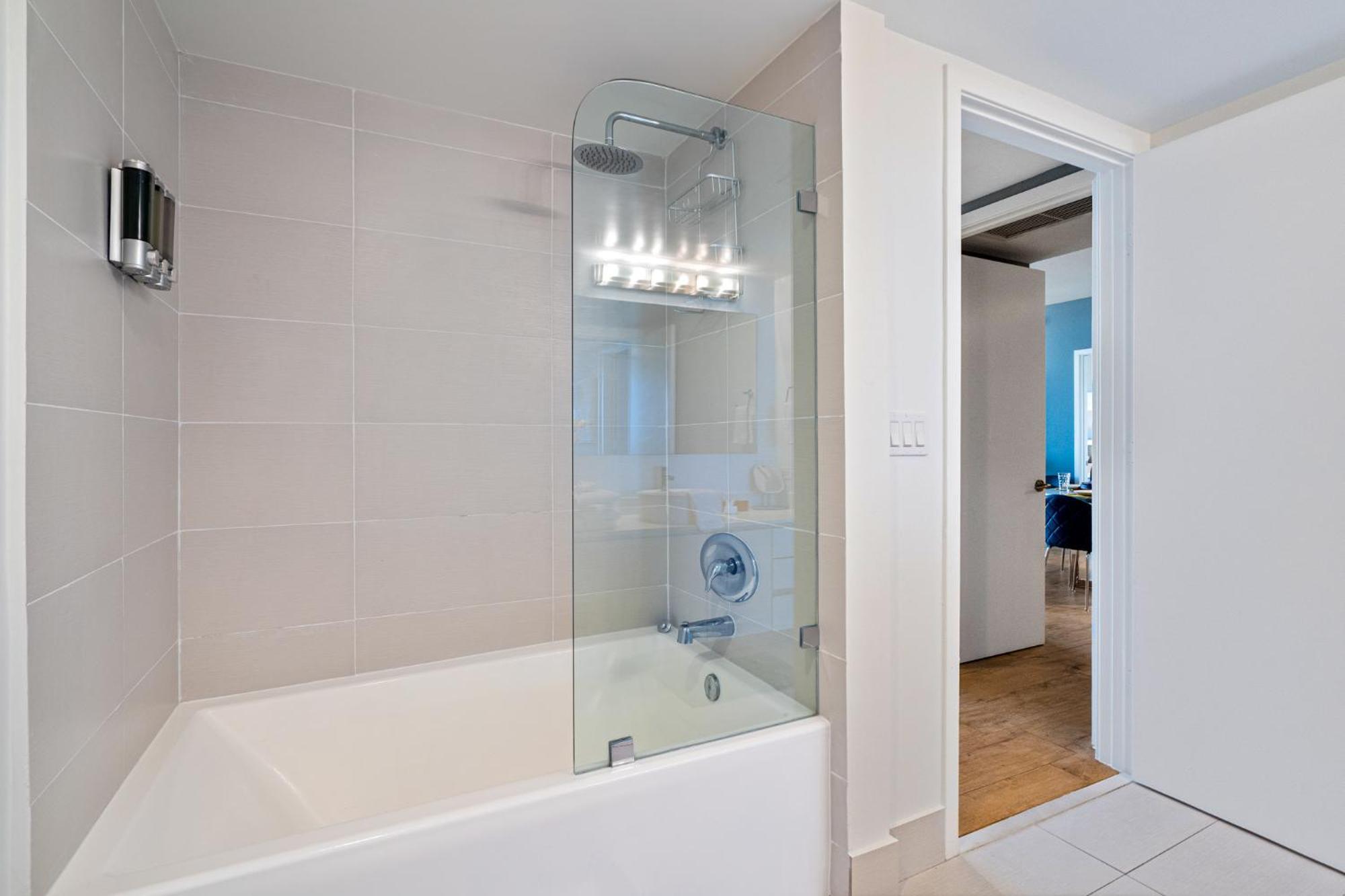Ocean Views - Pool & Gym - Pet Friendly - Close To Beach Hallandale Beach Ngoại thất bức ảnh